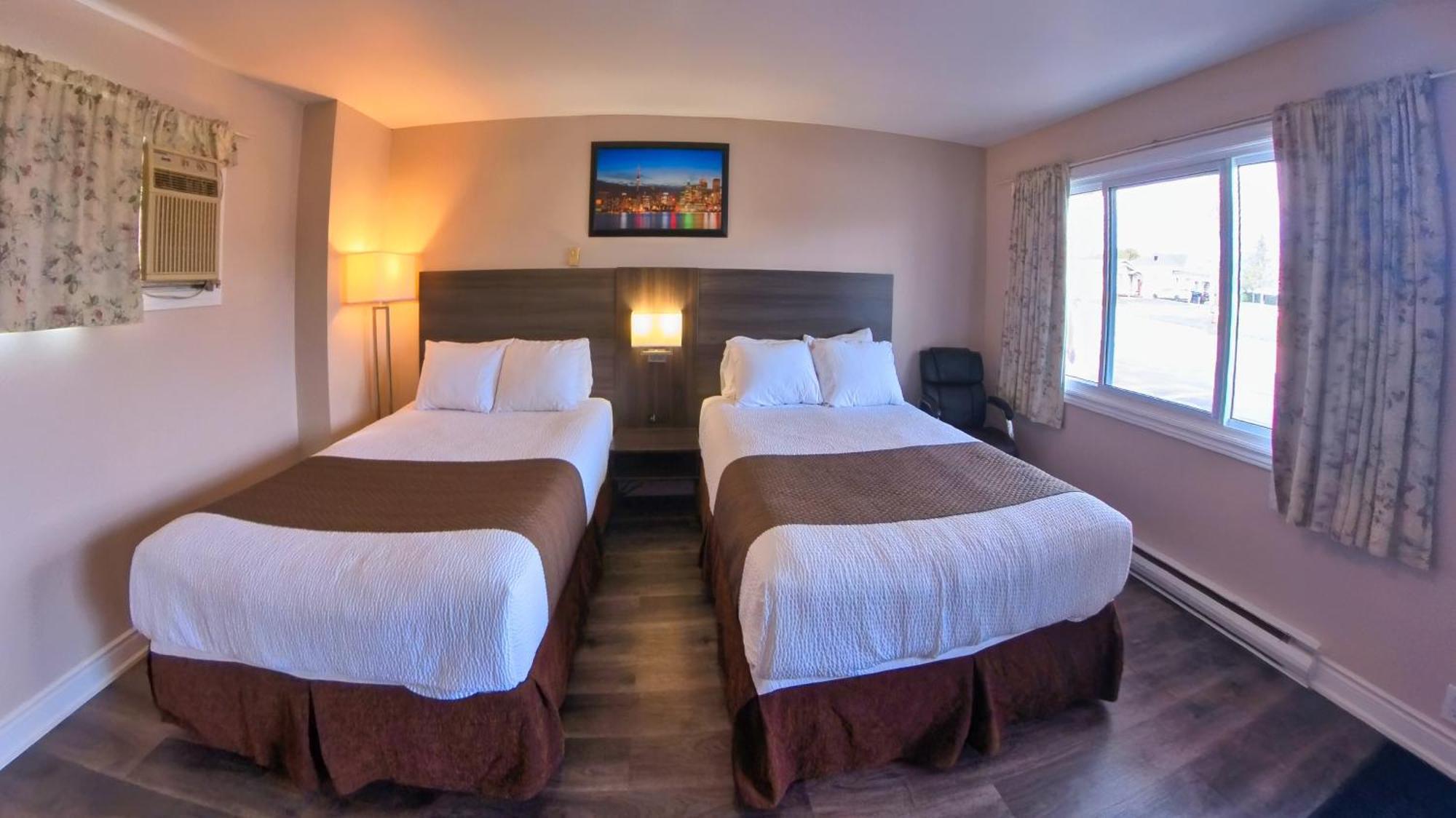 Maple Leaf Inn & Suites Kincardine Esterno foto