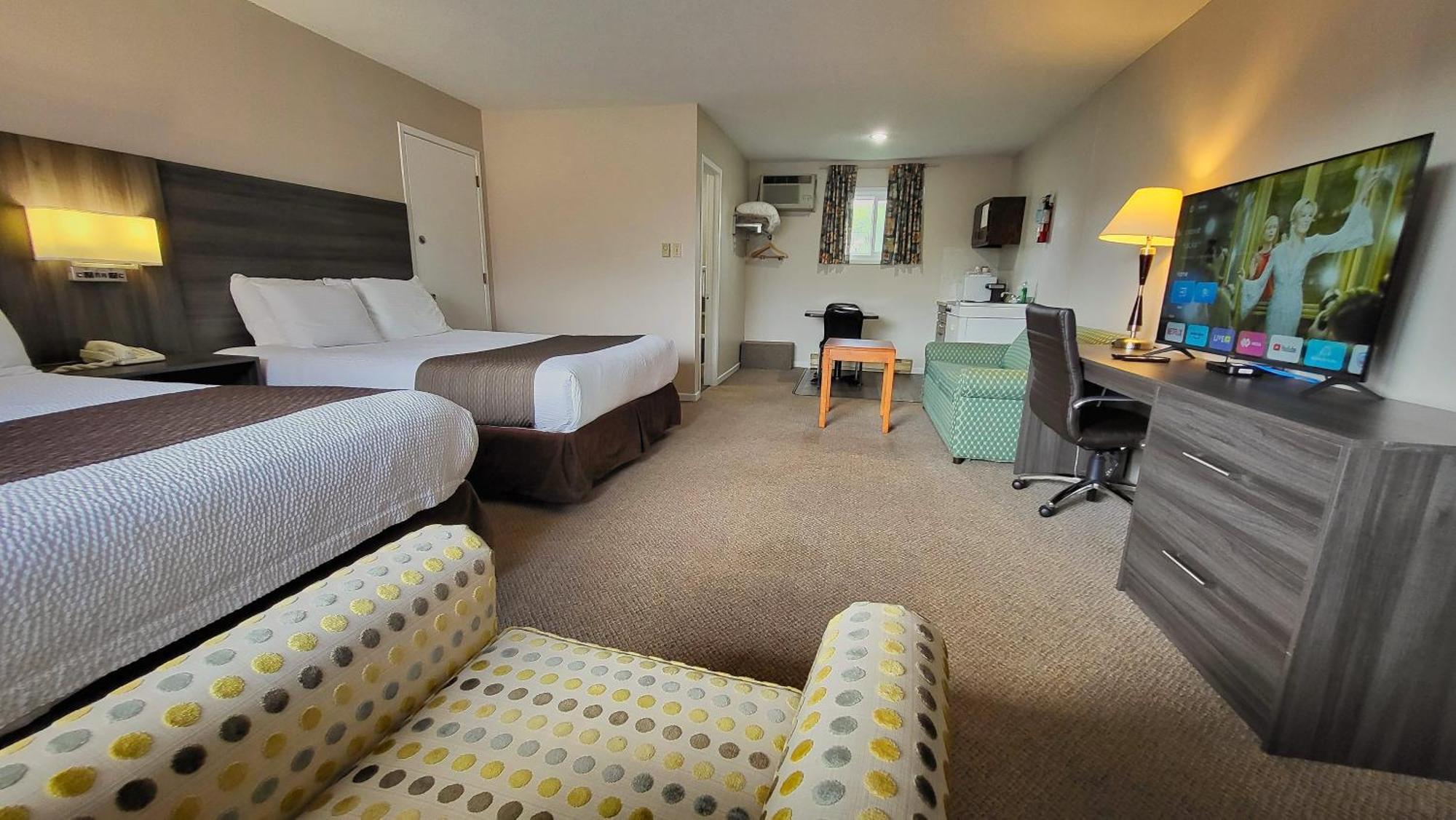 Maple Leaf Inn & Suites Kincardine Esterno foto